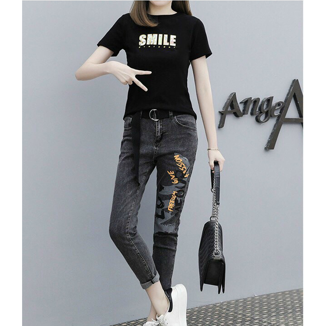 Set bộ jeans smile kèm belt trẻ trung