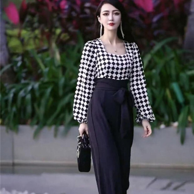 Jumsuit lụa caro thời trang